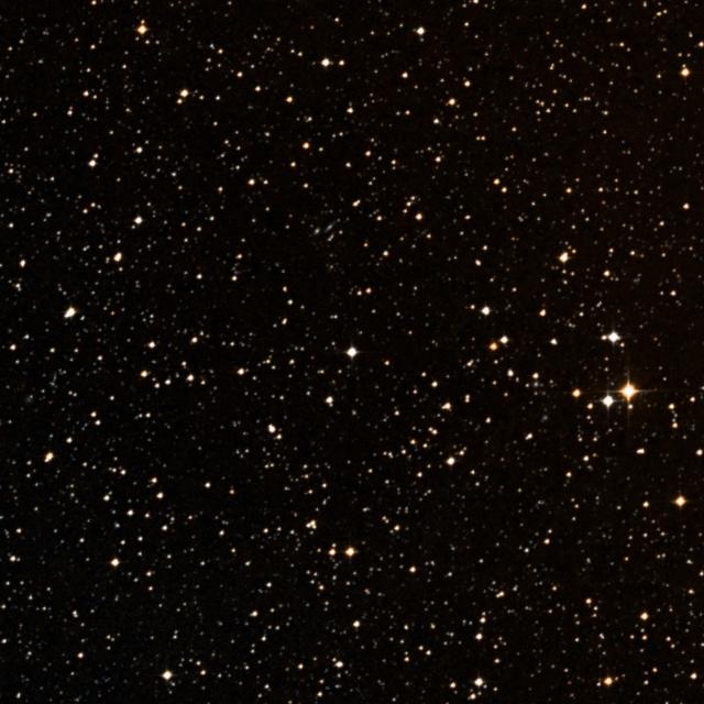 Sky survey frame centred on Dìwö, 18′ across.