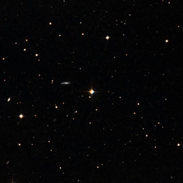 Sky survey frame centred on Intan, 18′ across.