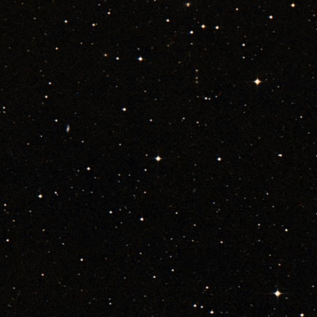 Sky survey frame centred on Malmok, 18′ across.