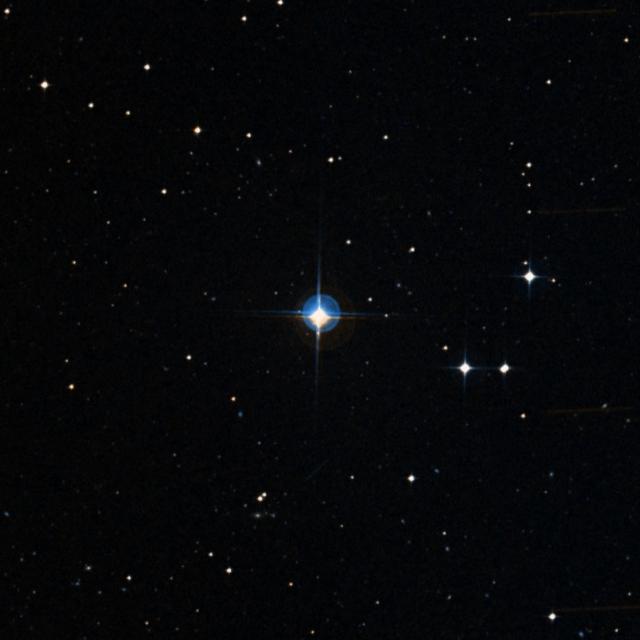 Sky survey frame centred on Nenque, 18′ across.