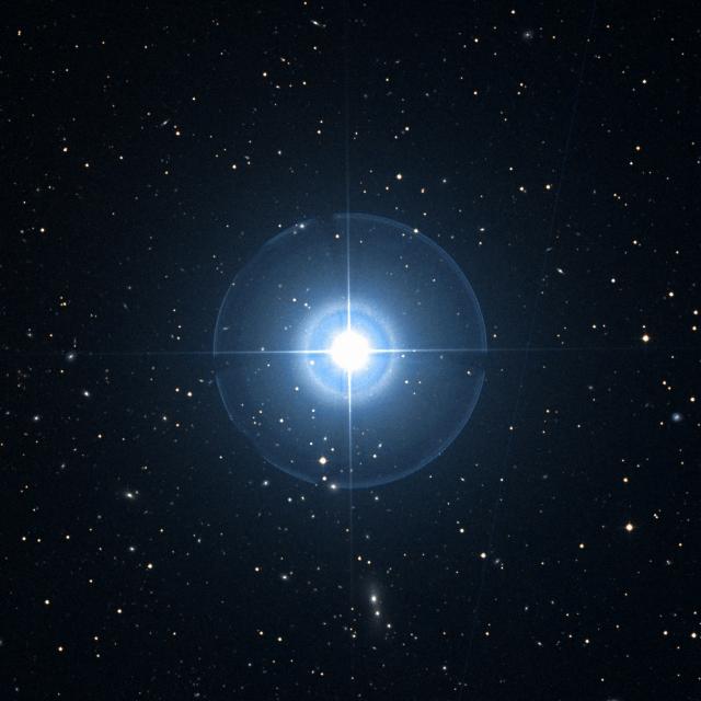 Sky survey frame centred on Nusakan, 30′ across.