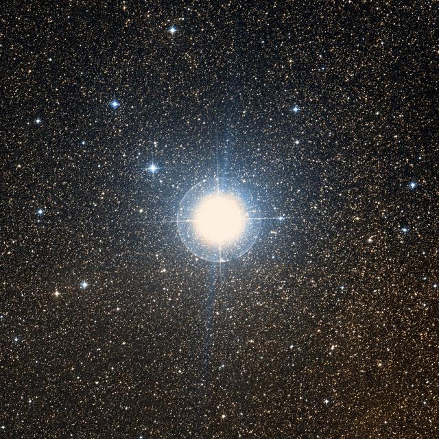 Sky survey frame centred on Sargas, 1° across.