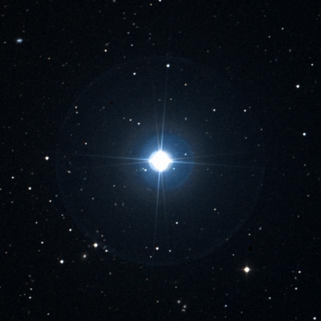 Sky survey frame centred on Taiyi, 18′ across.
